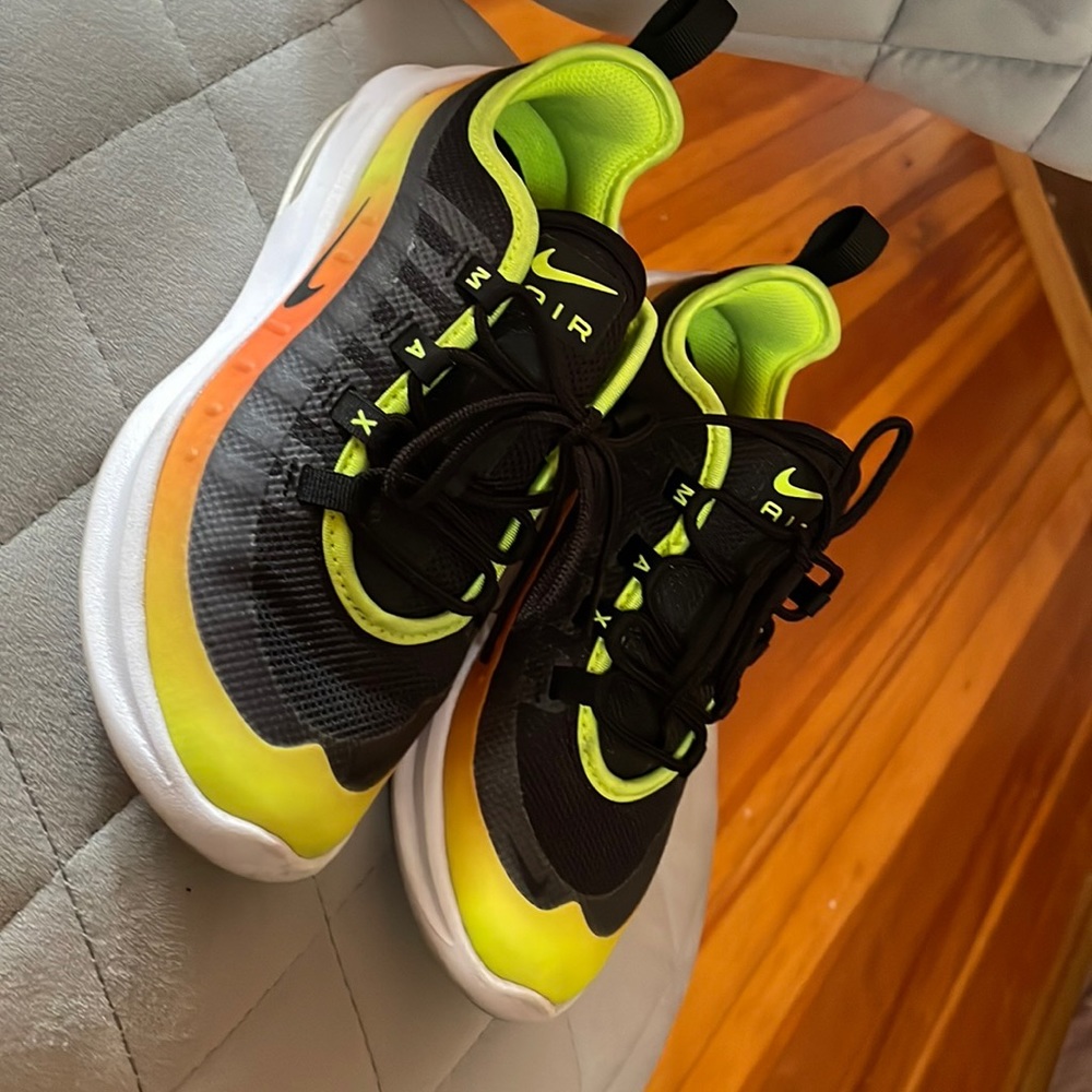 Nike air max